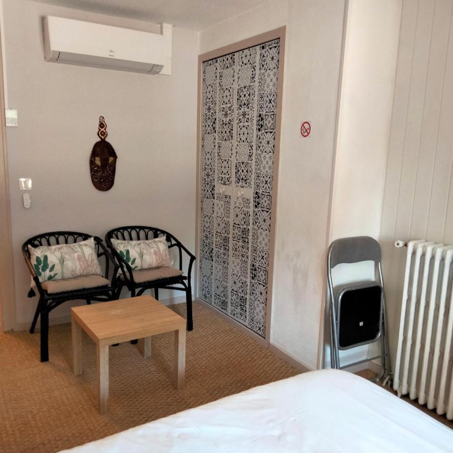 Le Jack Bed & Breakfast Mont-sous-Vaudrey Екстериор снимка