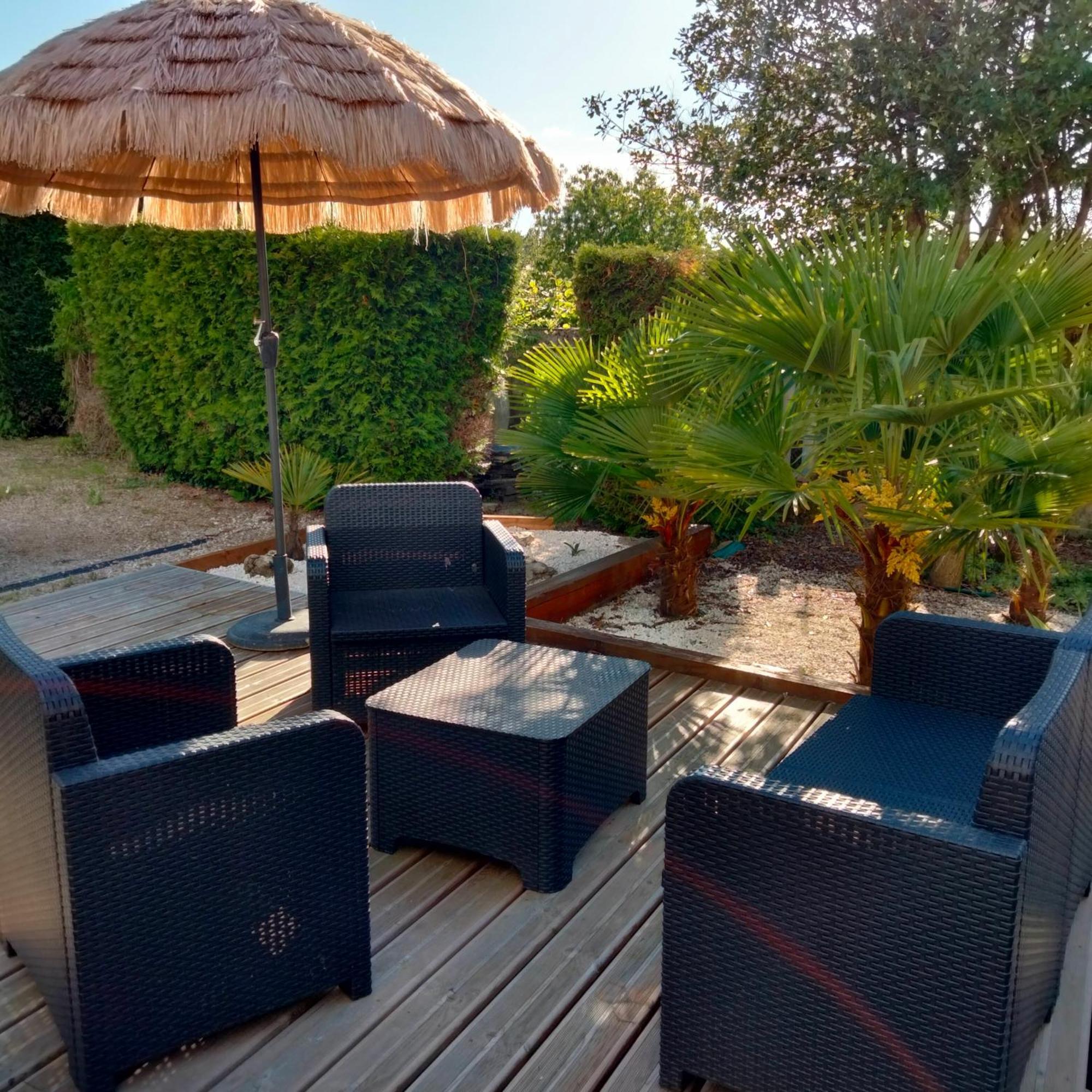 Le Jack Bed & Breakfast Mont-sous-Vaudrey Екстериор снимка